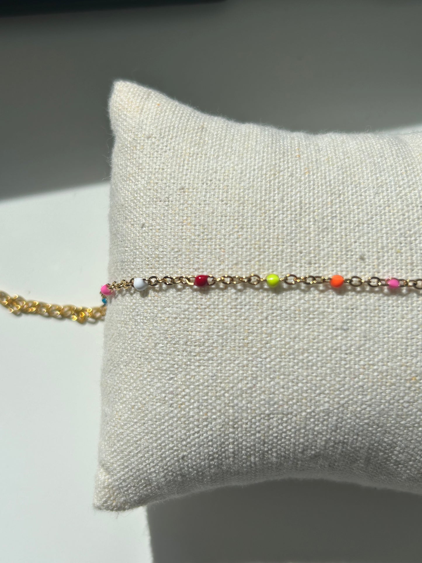 Multi dots armband