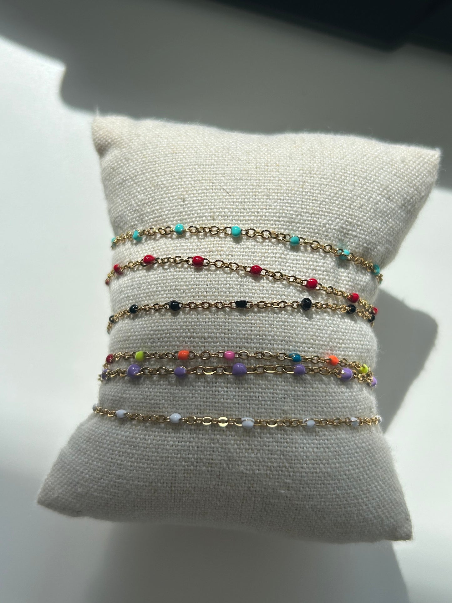 Multi dots armband