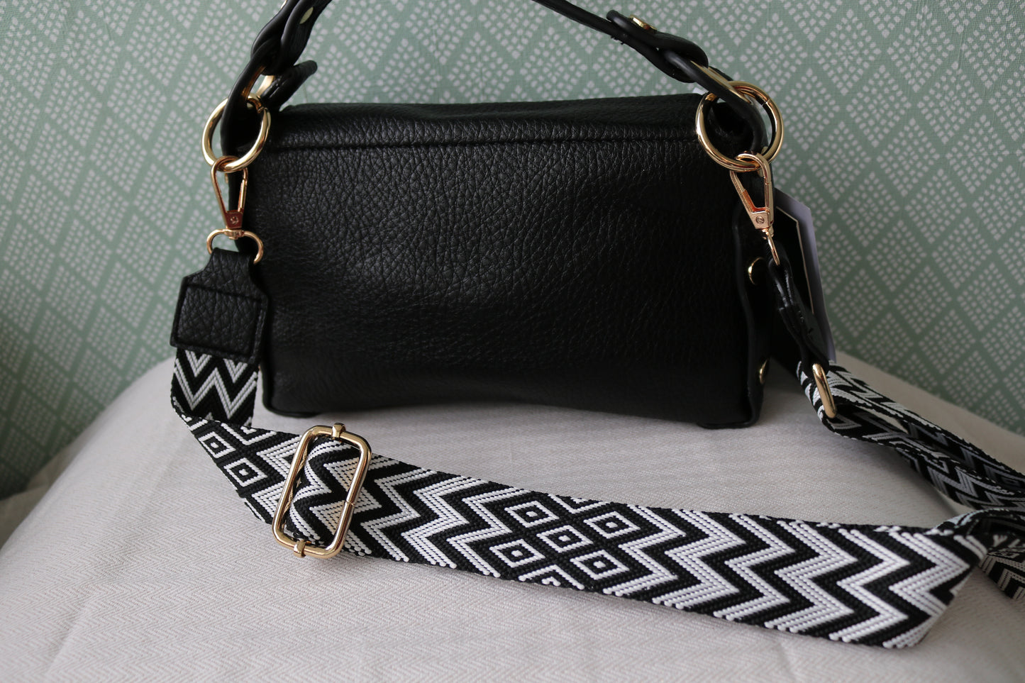 Goldy bee bag - metallic