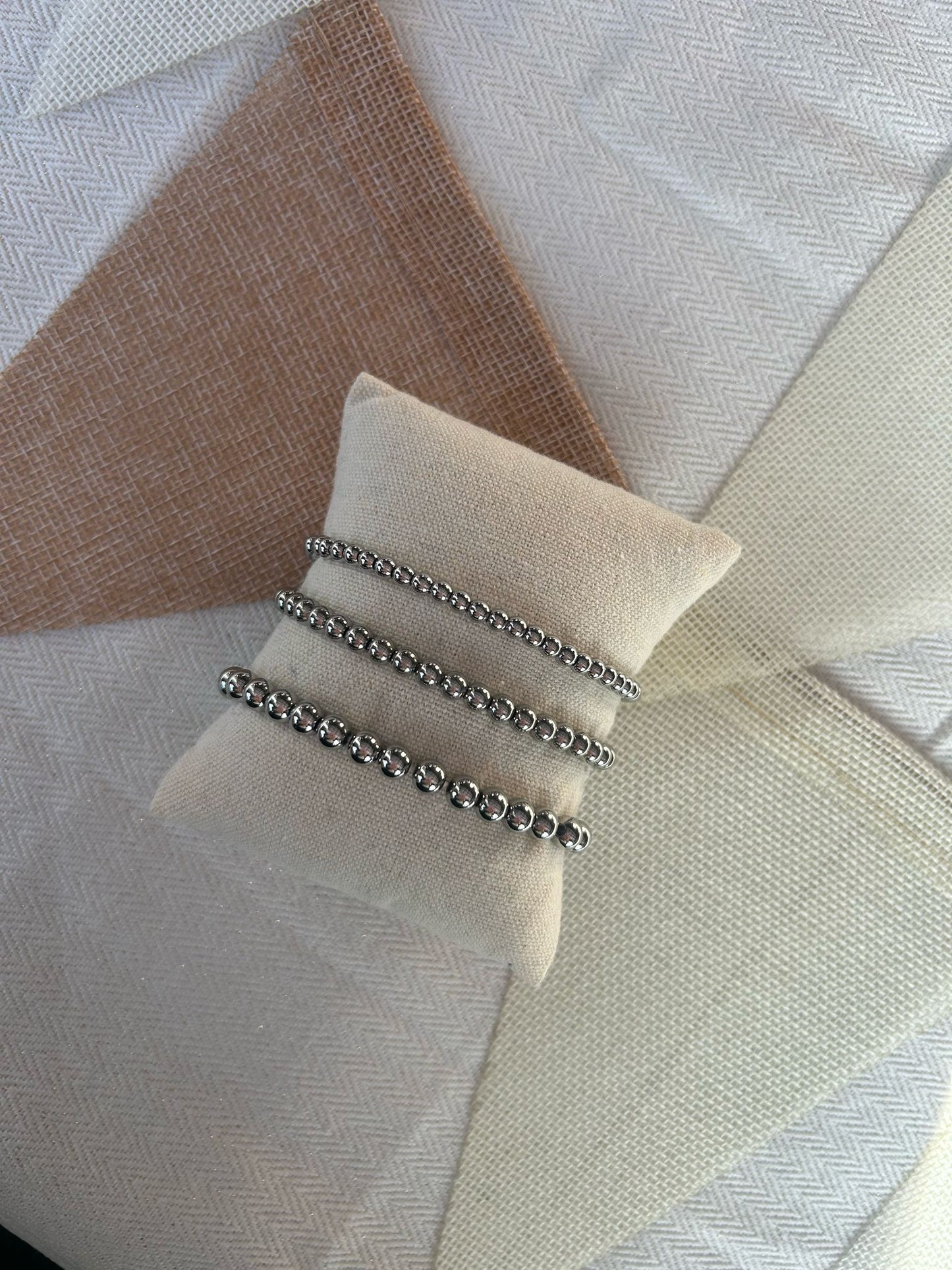 Small balls armband