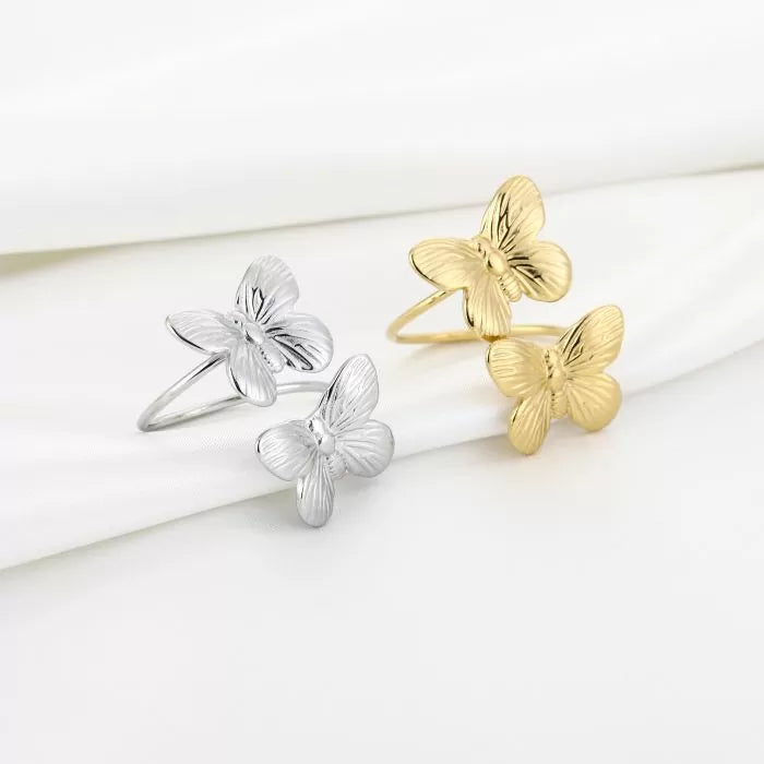 Double butterfly ring