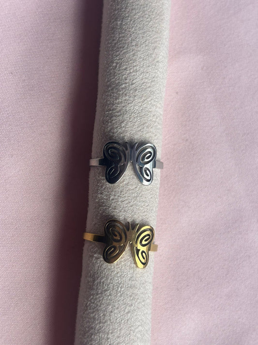 Butterfly ring