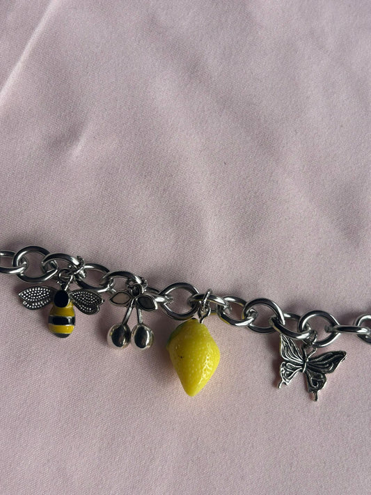 Lemon wasp armband