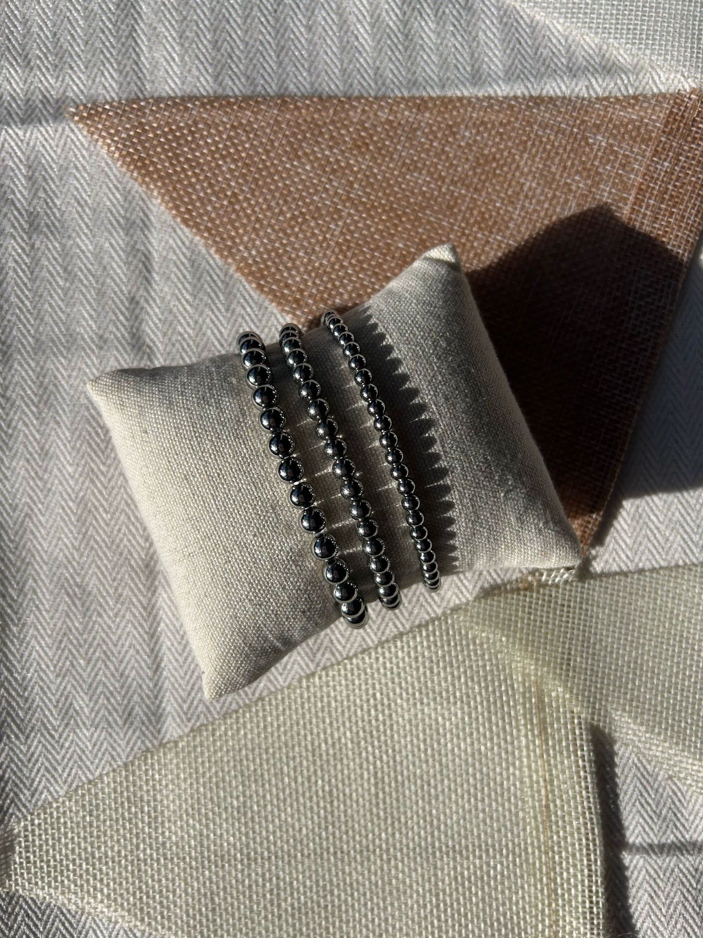 Small balls armband